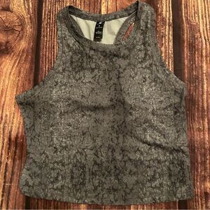 NWT Women’s Yogalicious Cropped Tank Water Droplet Black Grey Size Small